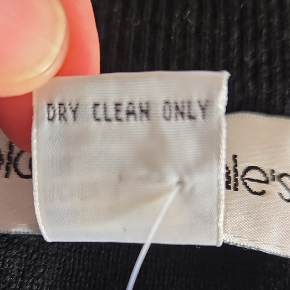 Bloomingdale's Women's Medium 100% Wool Knit Long Column Black Maxi Skirt - Picture 7 of 11